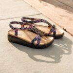Alegria Shoes - Alegria Roz Charm schwarze Sandale D2R0BH92 - Image 7