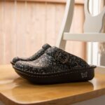 Alegria Shoes - Alegria Sevilla Chrome Bloom Clog D2R0BH296 - Image 2