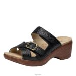 Alegria Wien - Alegria Sierra entscheidet sich für Barock-Sandalen D2R0BH220